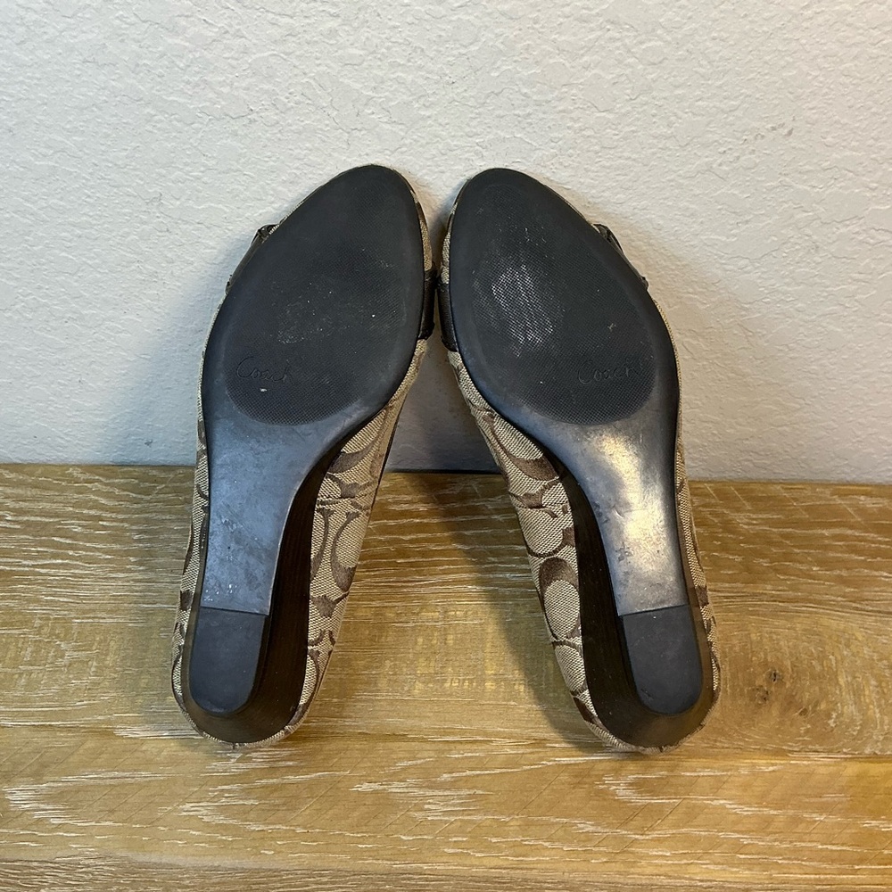 Coach Vintage Millie Brown Canvas Wedge with Leather and Buckle Accent Size 7 - Picture 9 of 12